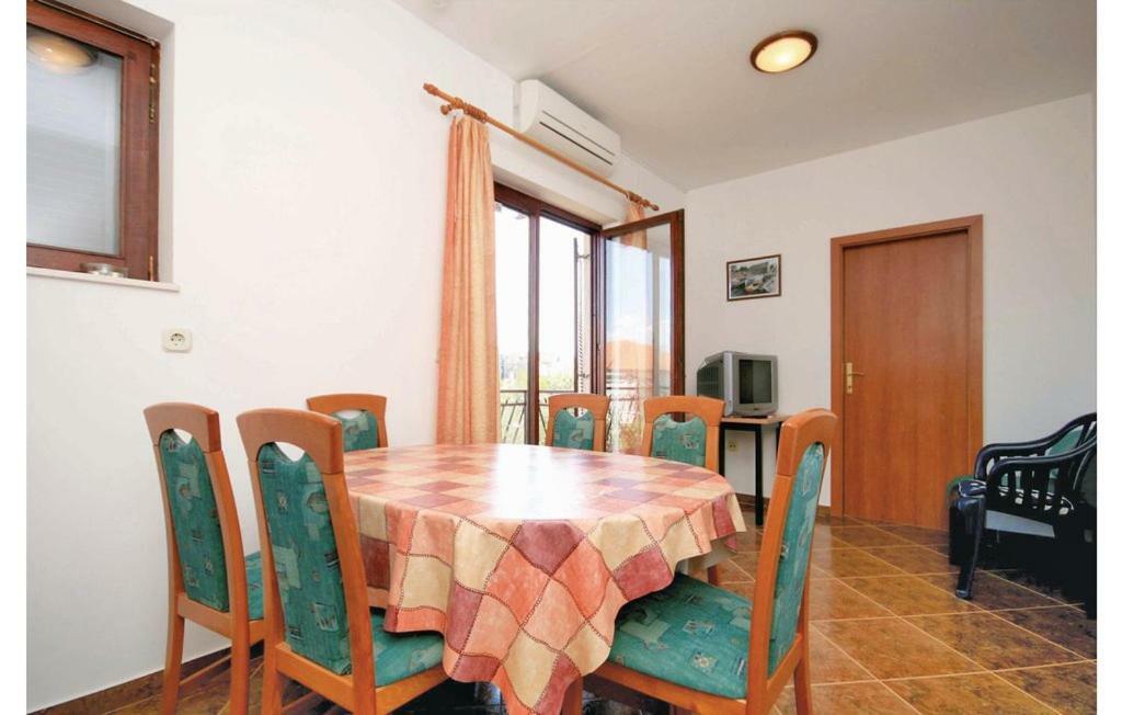 Apartments Perina Šibenik Exteriör bild